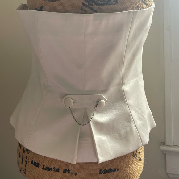 WHBM Ivory Halter Tuxedo Vest - Picture 4 of 7